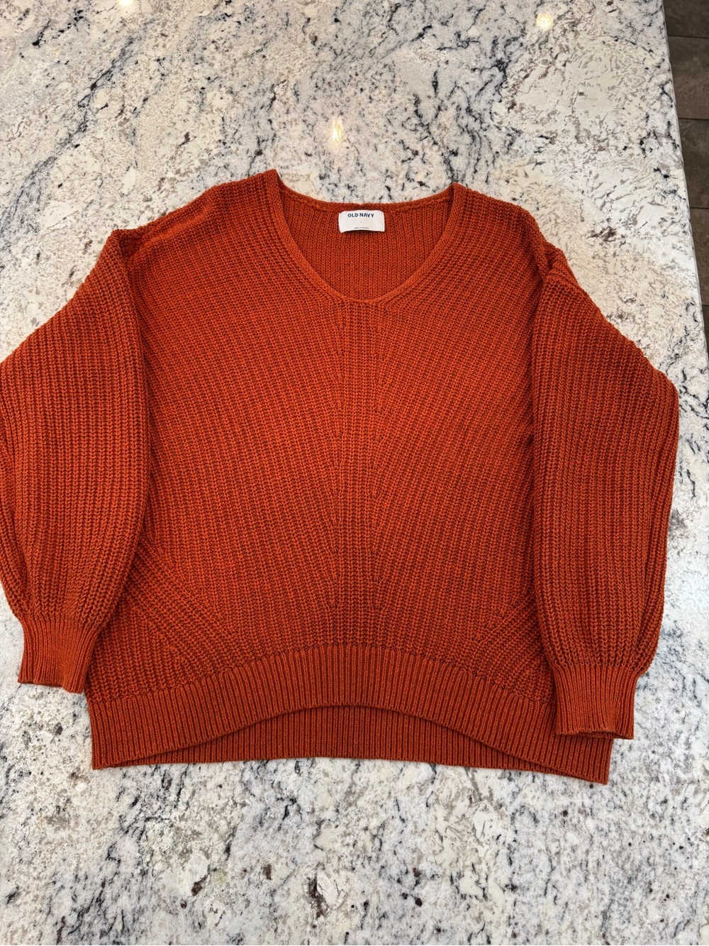 Old Navy Rust Orange Chunky Knit V Neck Sweater Size L Oversized - Picture 4 of 11